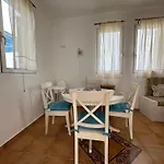 White * גנאדי