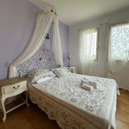 Villa White *