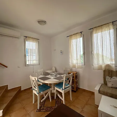 Villa White Jenádi